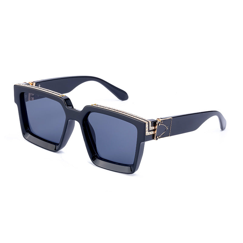 Diamond-studded Big Square Sunglasses