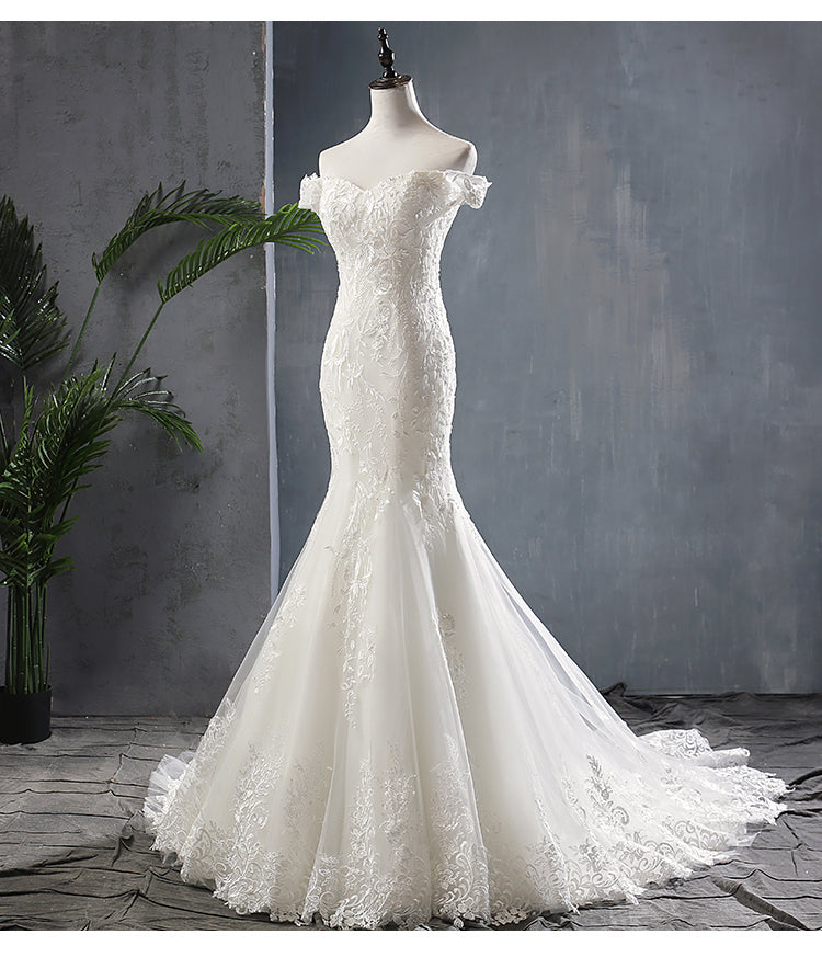 Mermaid light wedding dress lace