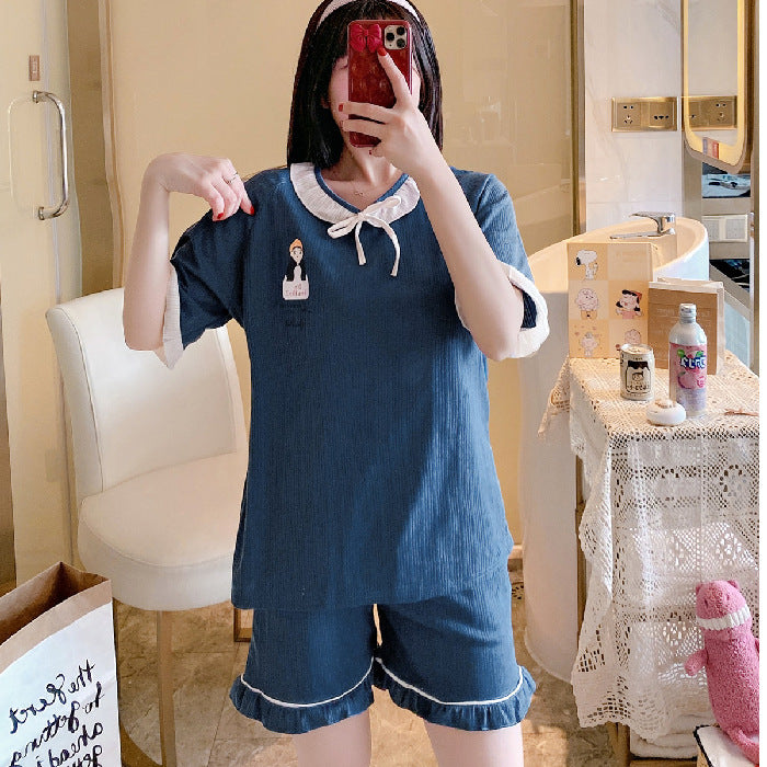 Short-Sleeved Loose And Comfortable Pajamas