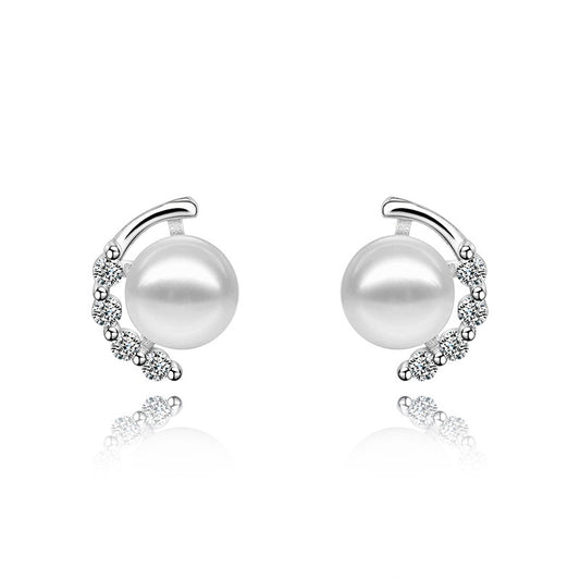 Sparkling Diamond Pearl Earrings