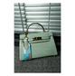 Fashion slung classic handbag