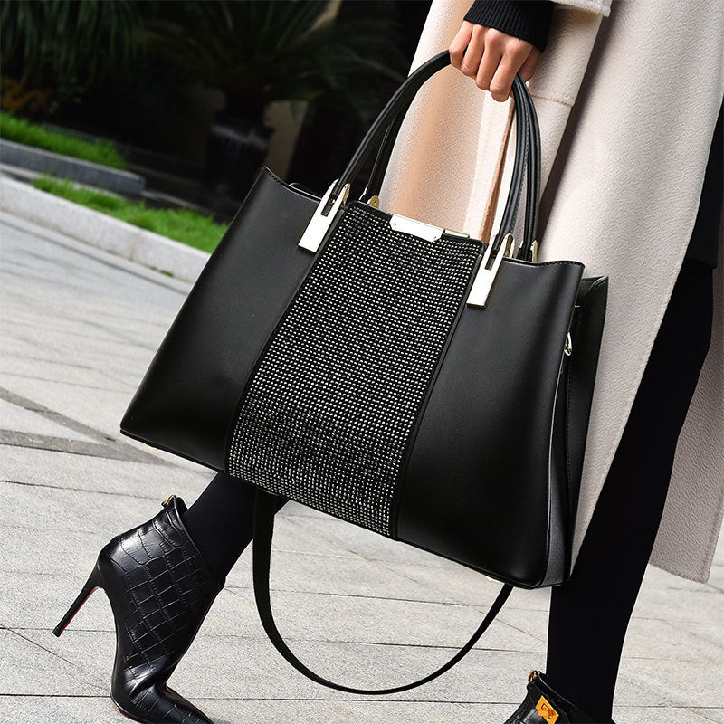 Classic Lady Handbag & Shoulder bag