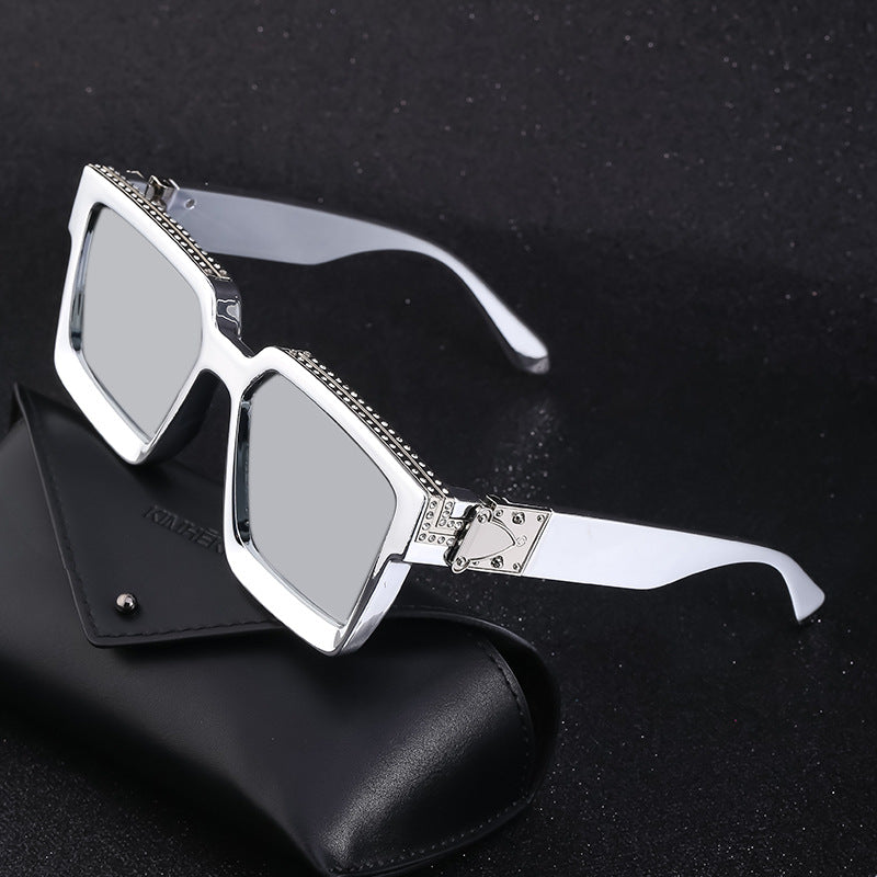 Diamond-studded Big Square Sunglasses