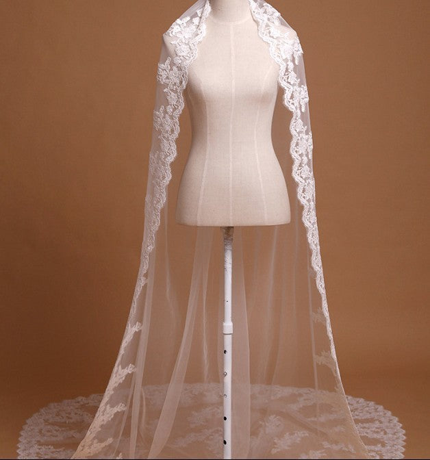 Long Lace Veil