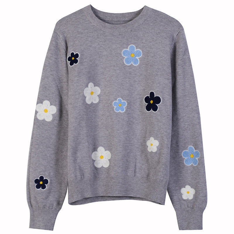 Floral embroidery slim round neck