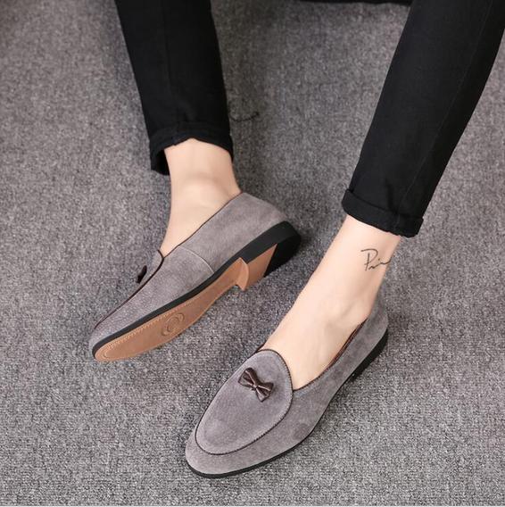 Top style leather tassel shoe