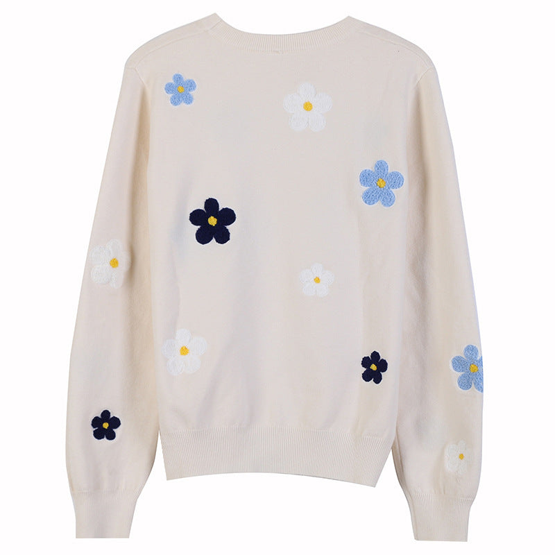 Floral embroidery slim round neck