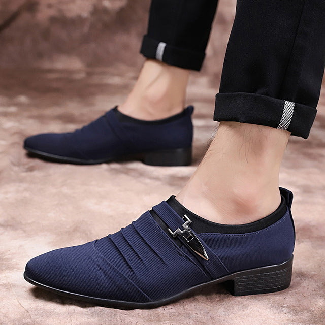 Pointed men leather shoes