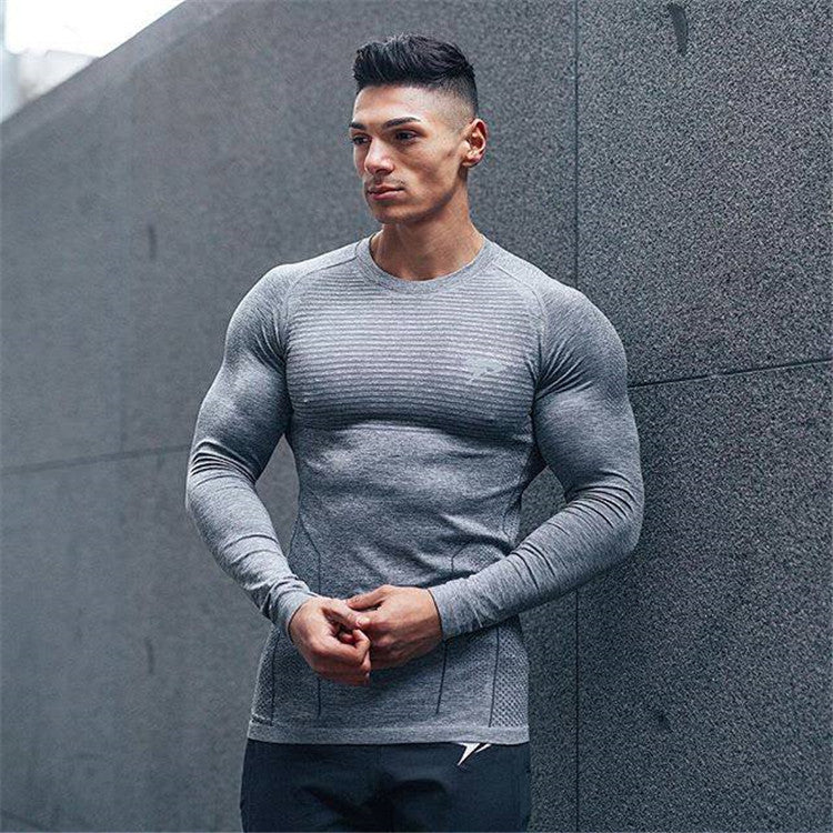 Round-Neck Slim Wicking Long Sleeves